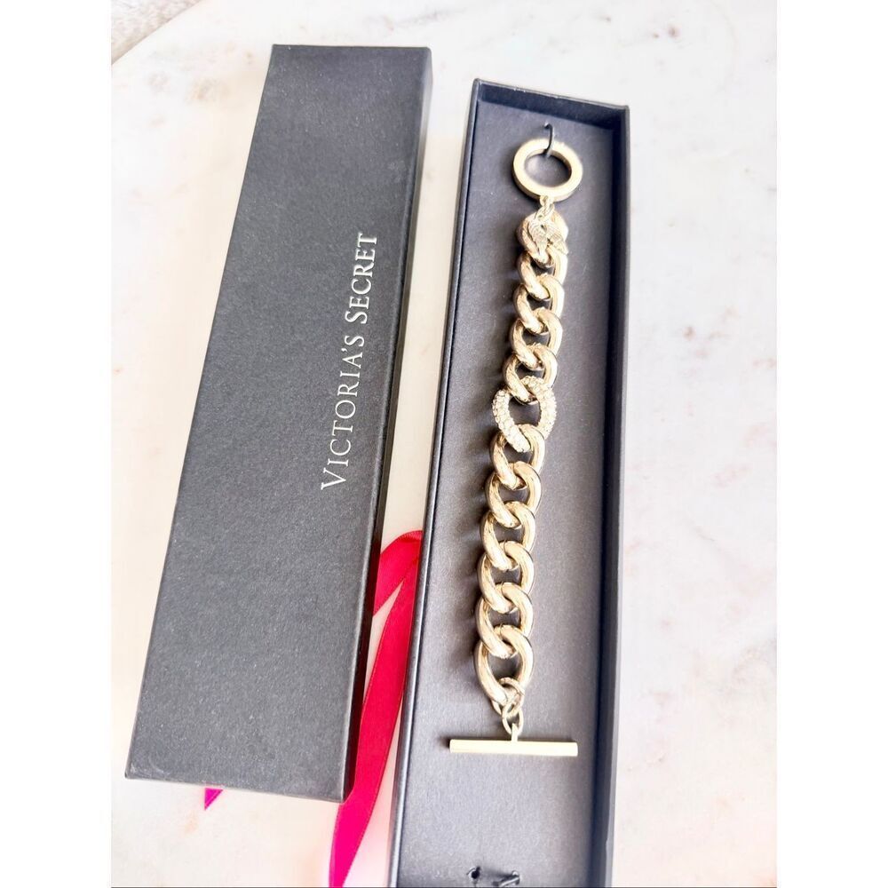 Victoria’s Secret Gold Chain Bracelet | Chunky Link Statement Bracelet | Gift Bo - Picture 2 of 5